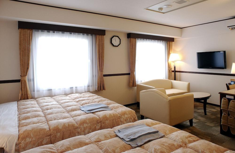 Toyoko Inn Kyoto Gojo Omiya Ngoại thất bức ảnh
